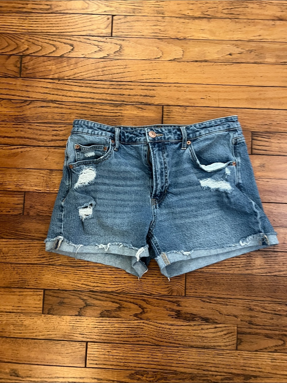 No Boundaries Distressed Denim Shorts - Blue